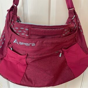 Apera duffle bag. Great Christmas gift for those who go to the gym!